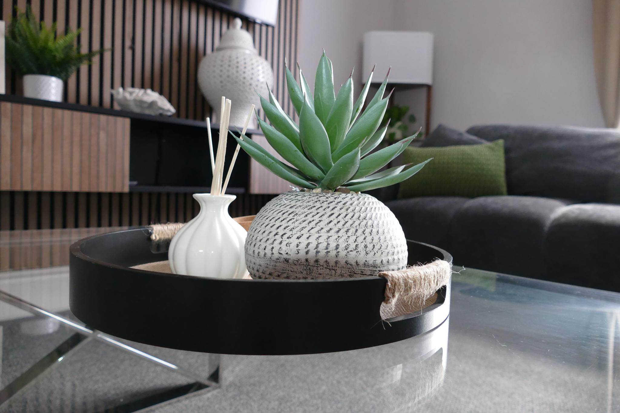 Modern Apartment, Sleeps 6, Free Parking, Fast WFI5
