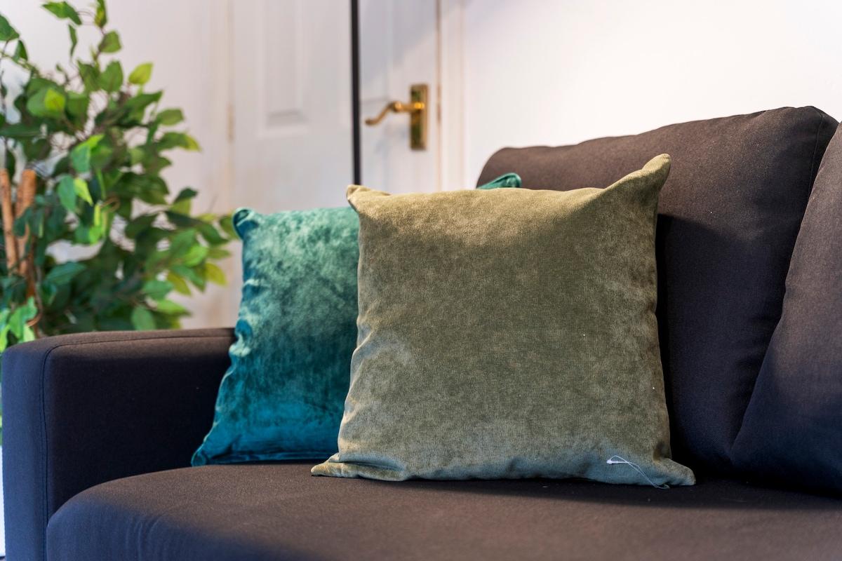 Applin House | 5BR Contractor Stay | Parking Wi-Fi5