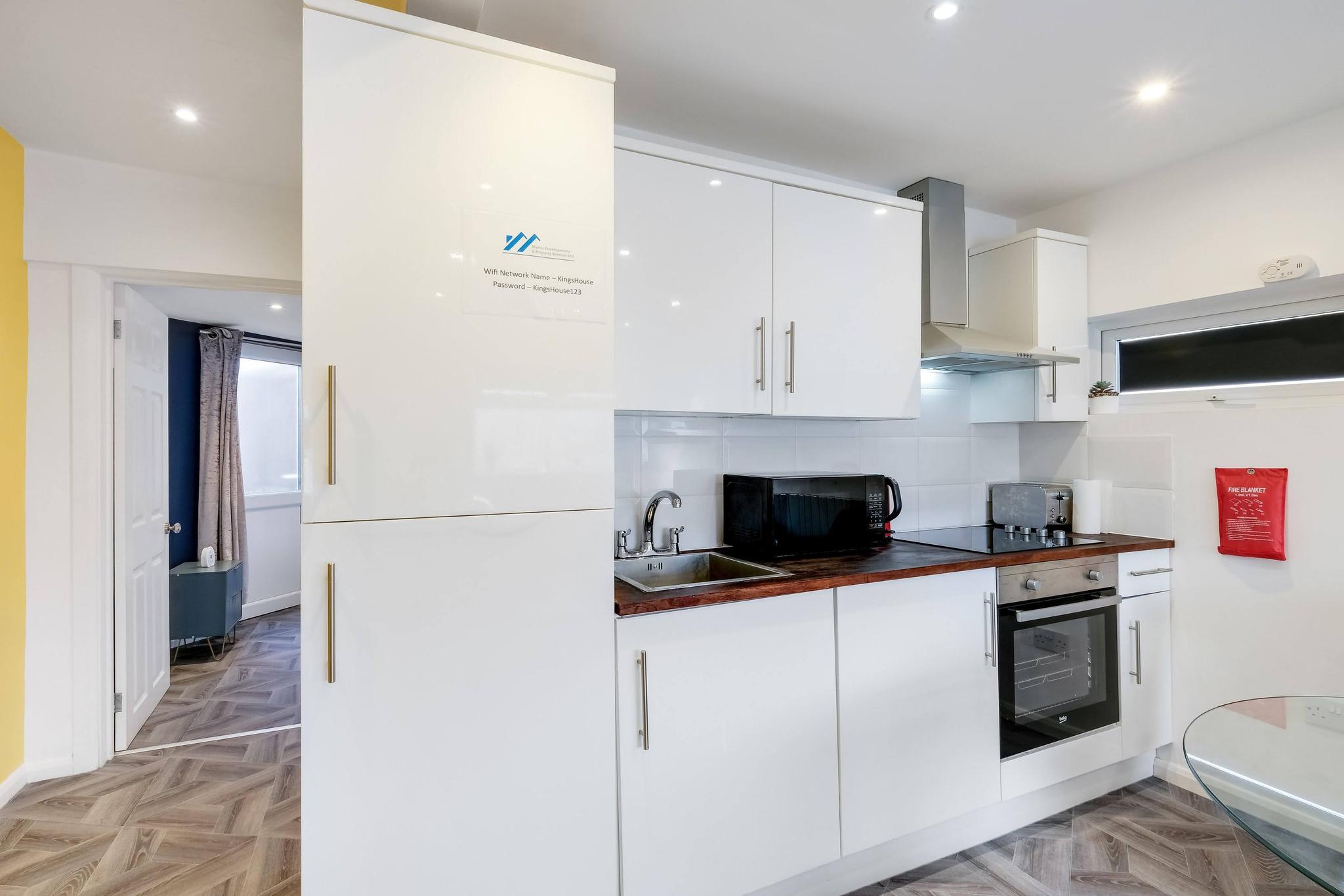 Kings House Apartment Hayes, West London Apt A5