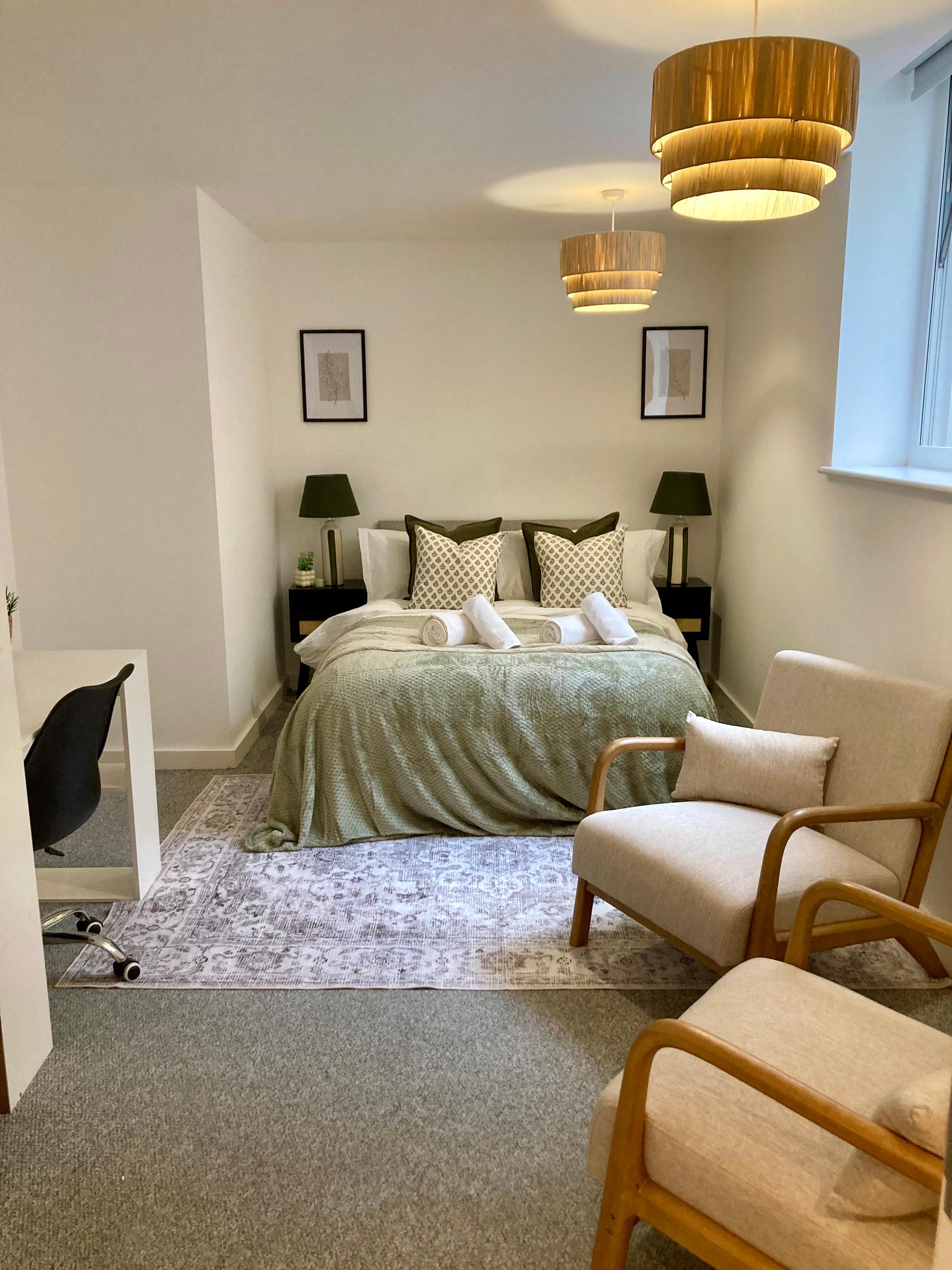 Fargate Central 302 | 3-Bed | Sheffield Centre6