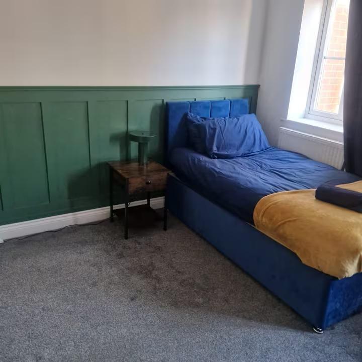 3BR Home By Comfy Nest Short Term Rental Rushden3