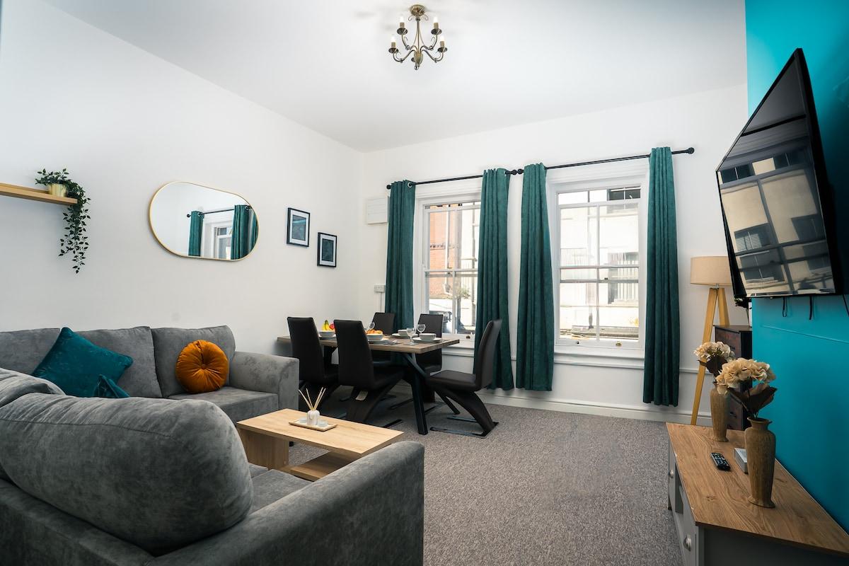 4BR Yeovil Stay| Sleeps 8 | Work & Family Friendly3