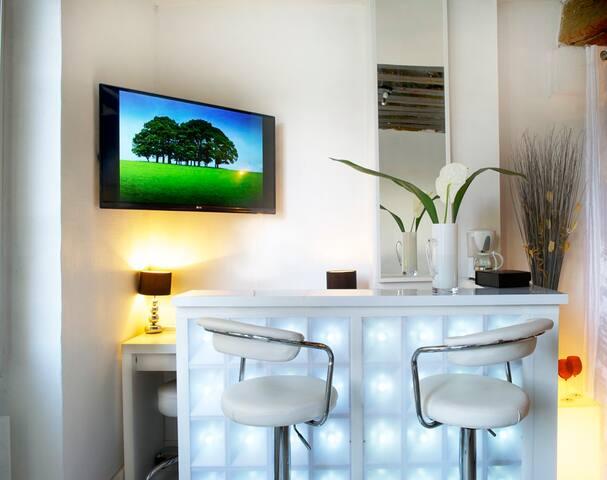 1ST CLASS near Louvre / Ultra-central near Louvre!4