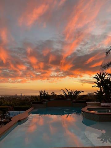 Lux Guesthouse, Pool/Spa, Panoramic Ocean Views!4