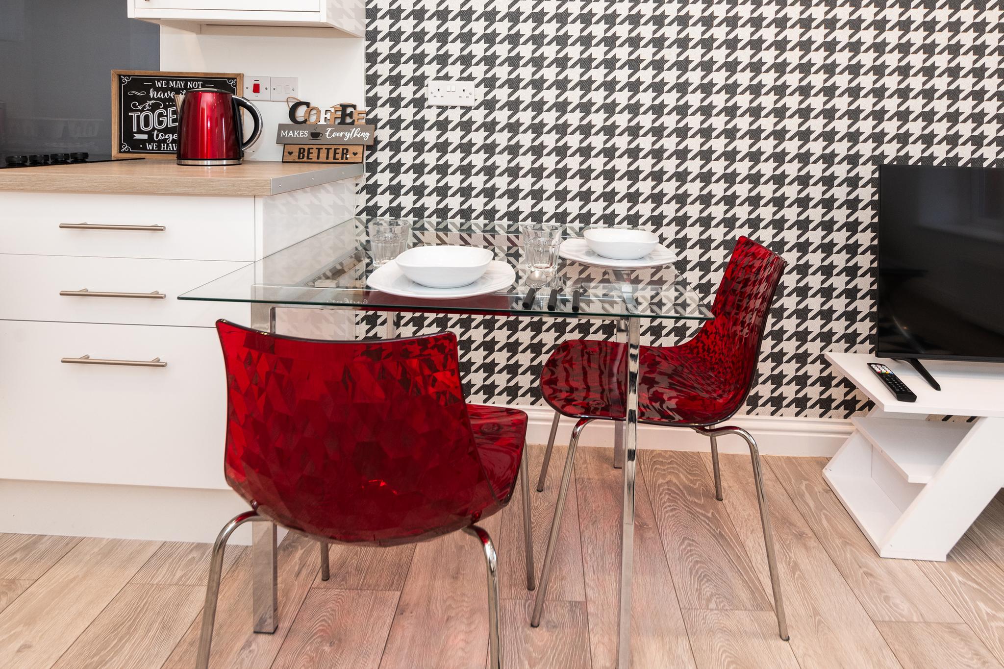 Free Parking 2Bed Flat Weekly/Monthly Savings6