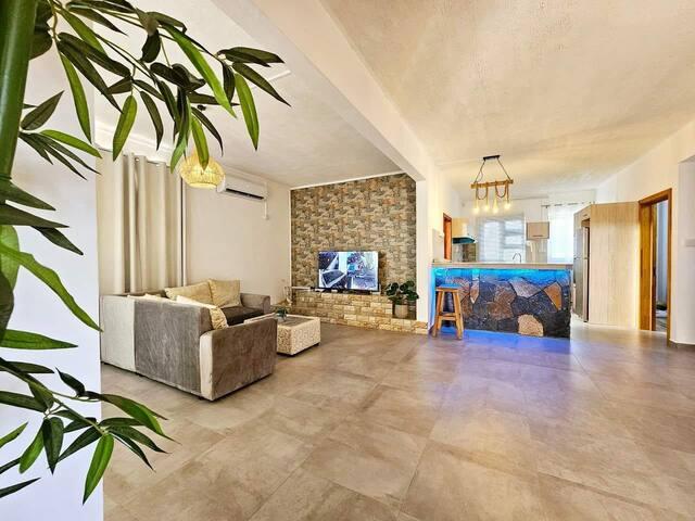 Spacious 4 Bed Villa - Grand Baie3