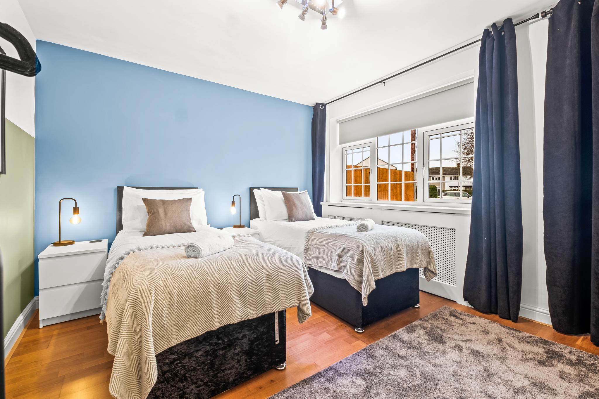 Sturdee Rd, Leicester | Large 3 Bedroom House6