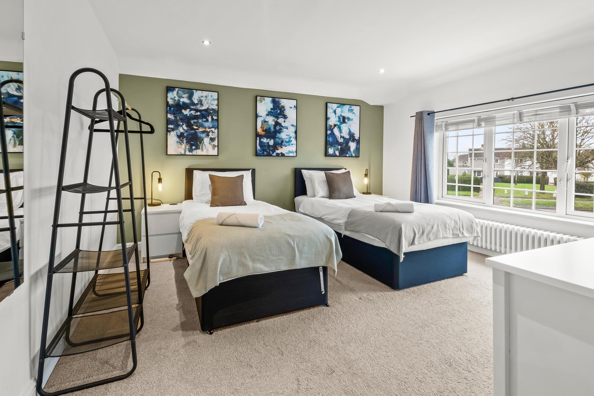 Sturdee Rd, Leicester | Large 3 Bedroom House2