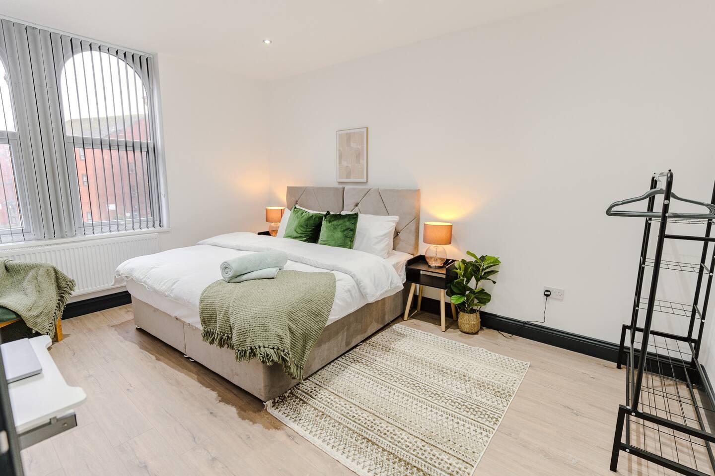 Charming & Cozy 2 BR flat, Free parking, Central2