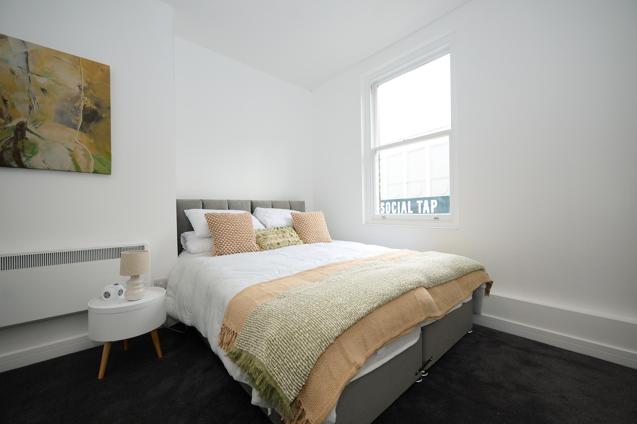 1C Lime Street Apartment4