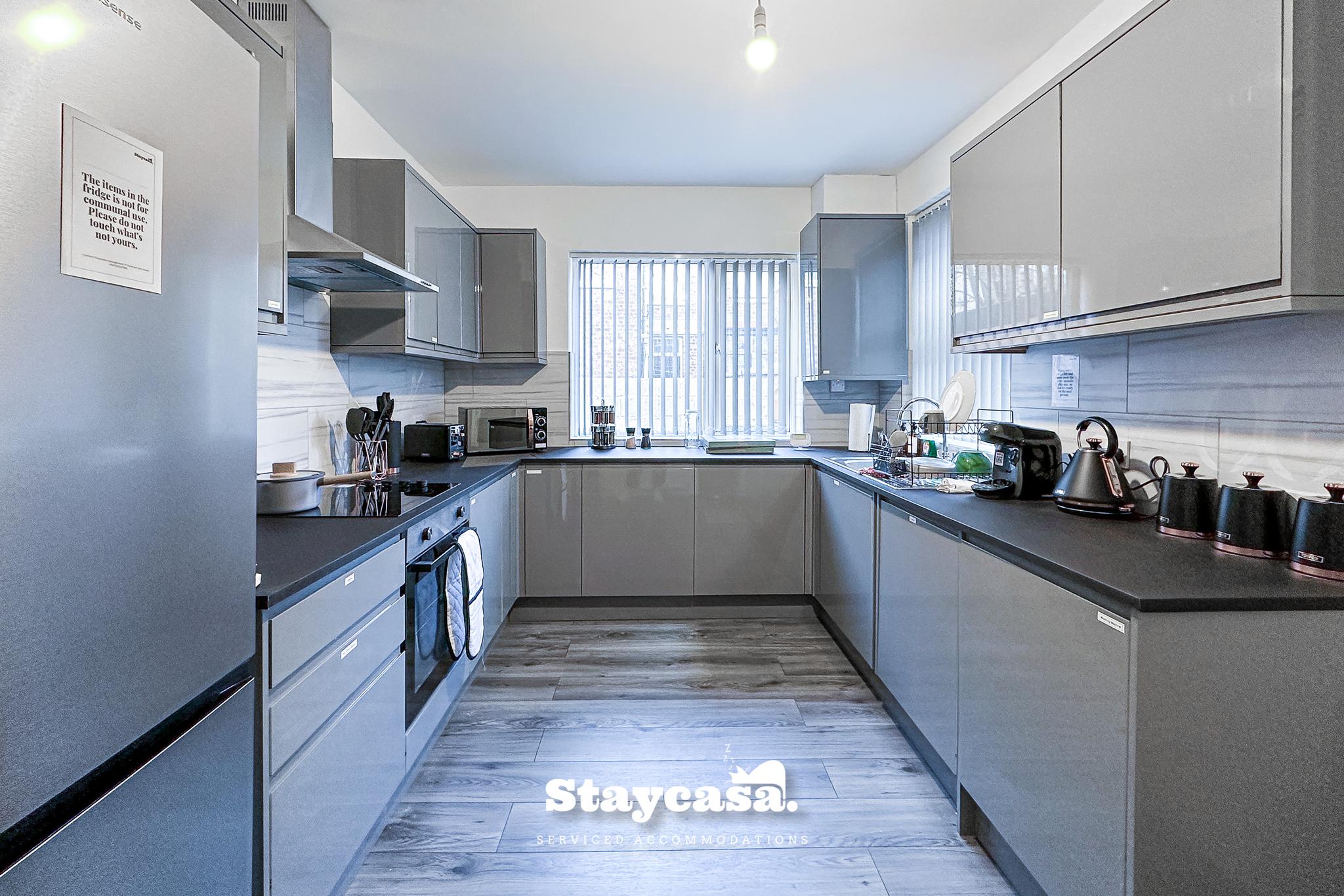 Ashfield Co-Living - Private Room Self-Cater5