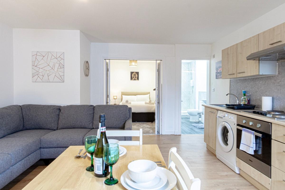 Cosy & Fully Equipped Cottage in Swinton