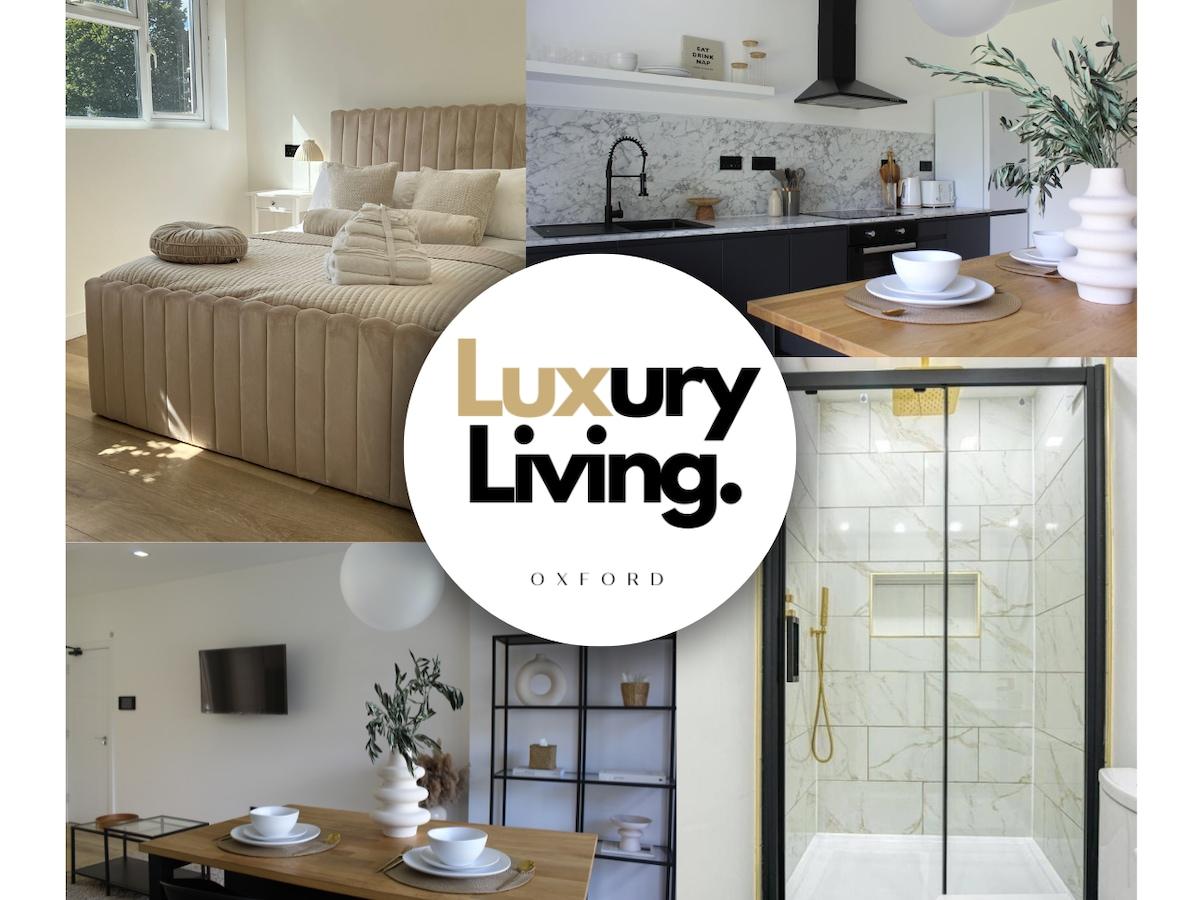 NO.5 | LuxApartment | Parking