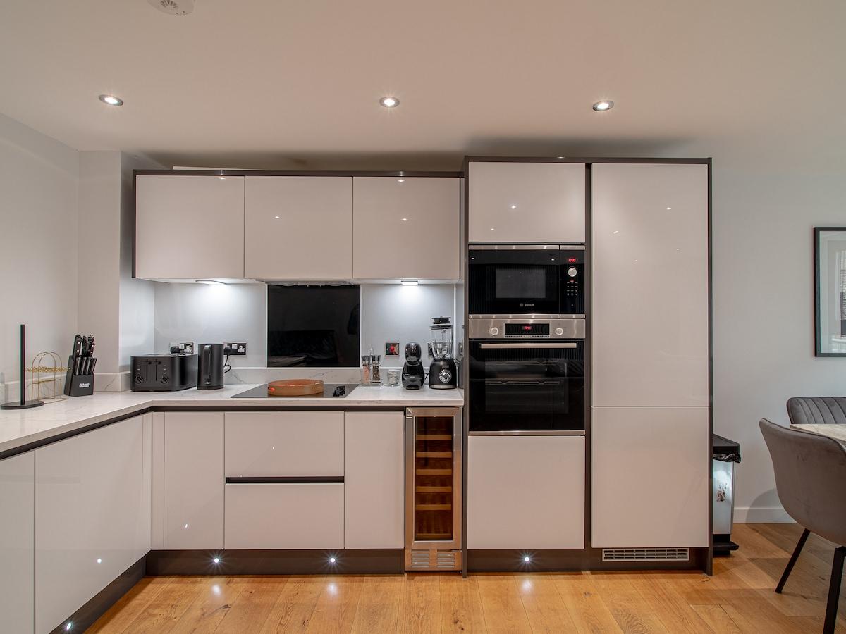 Luxury Balcony Penthouse Riverside | Parking6