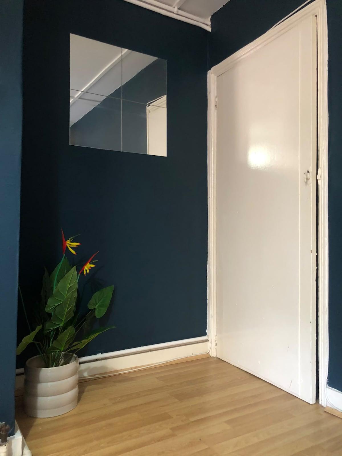 Cosy 1BR Croydon Flat with King Bed & WiFi4